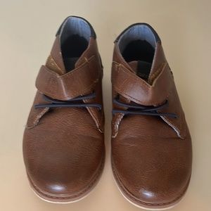 Max & Jake boys dress shoes